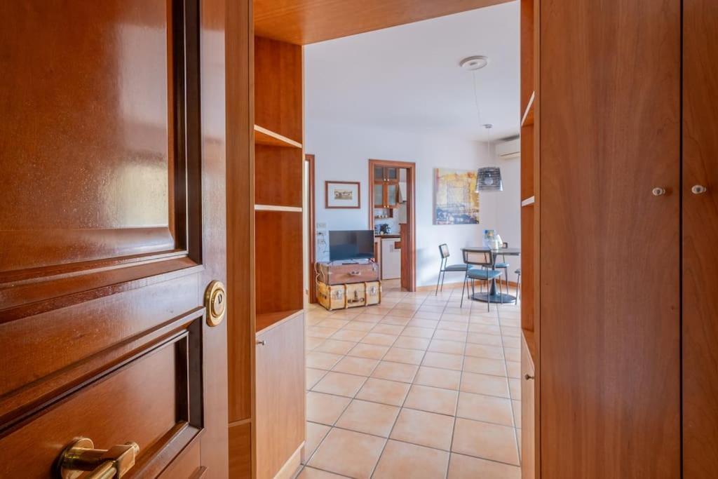 Apartamento Da Cecilia Alla Piramide Cestia *